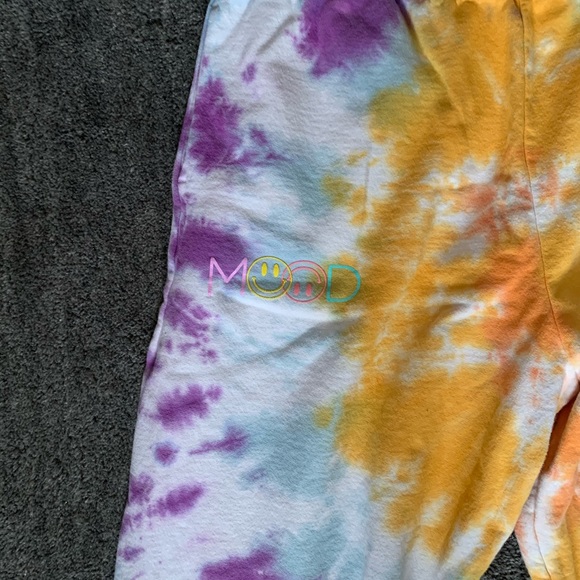 Influencer “Kouvr Annon” Mood Sweatpants (tic toc) - Picture 3 of 5